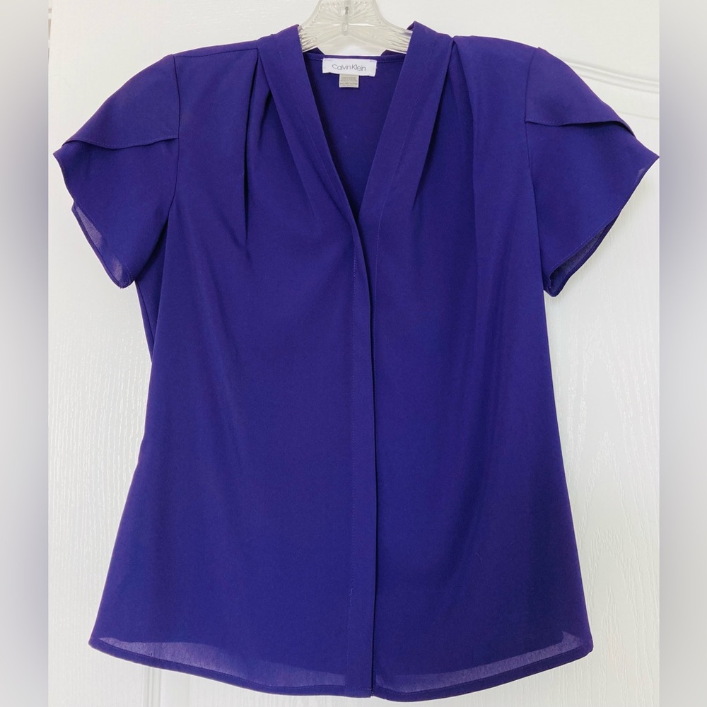 💜BRAND NEW CALVIN KLEIN Purple Blouse Size PXS